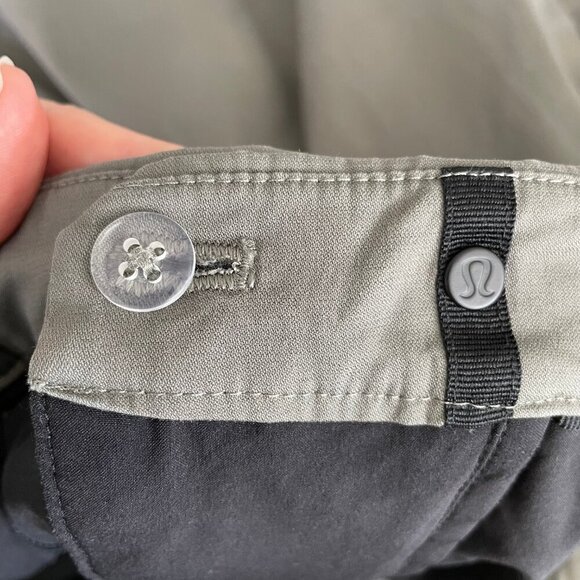 Lululemon Commission Short Slim * Chino 9 * Shorts Green Sz 34 - Picture 8 of 10